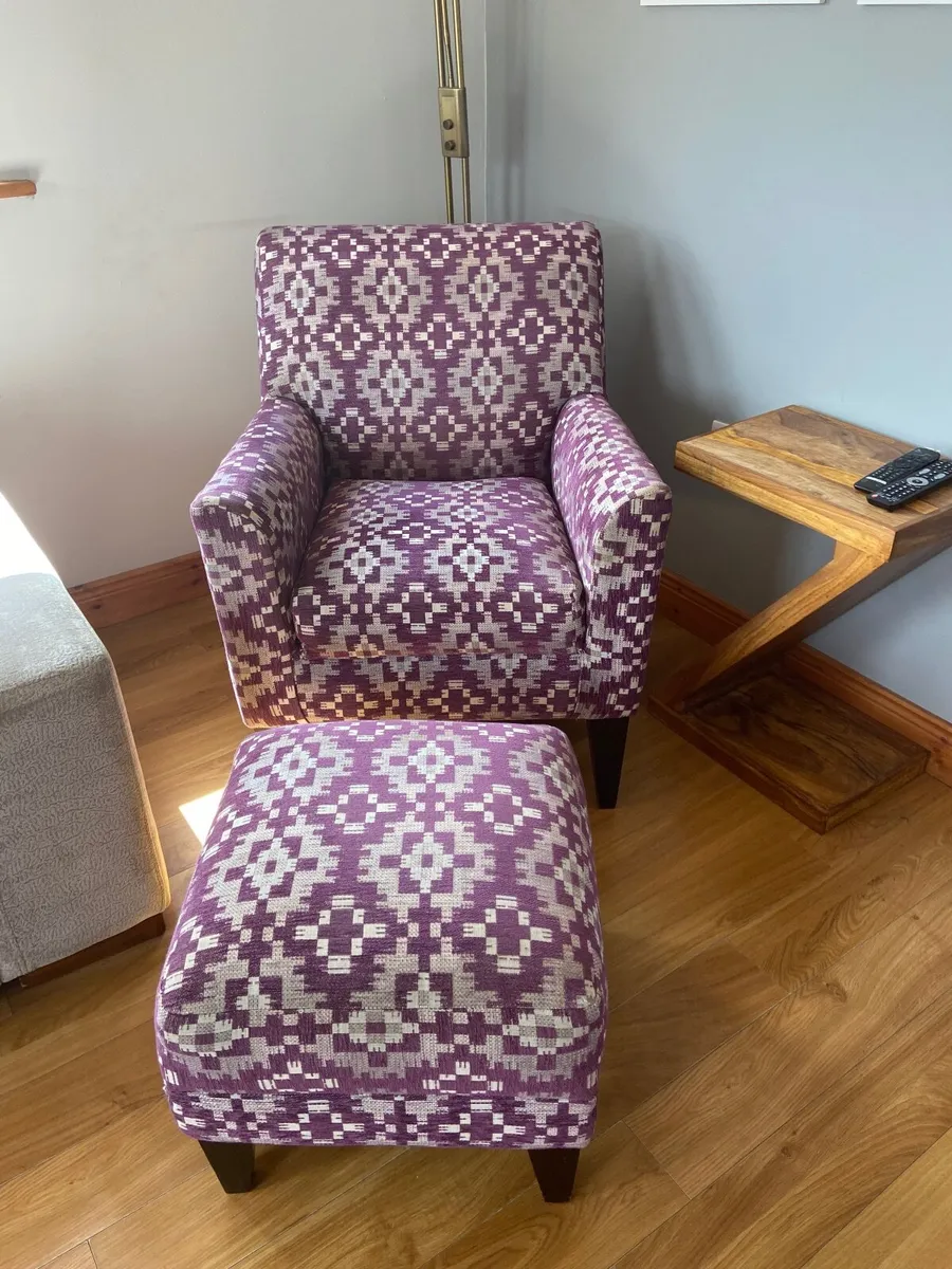 Armchair and footstool - Image 1