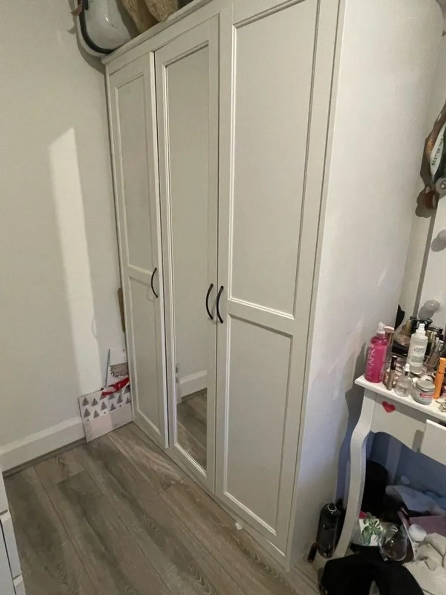 Ikea songesand wardrobe - Image 2