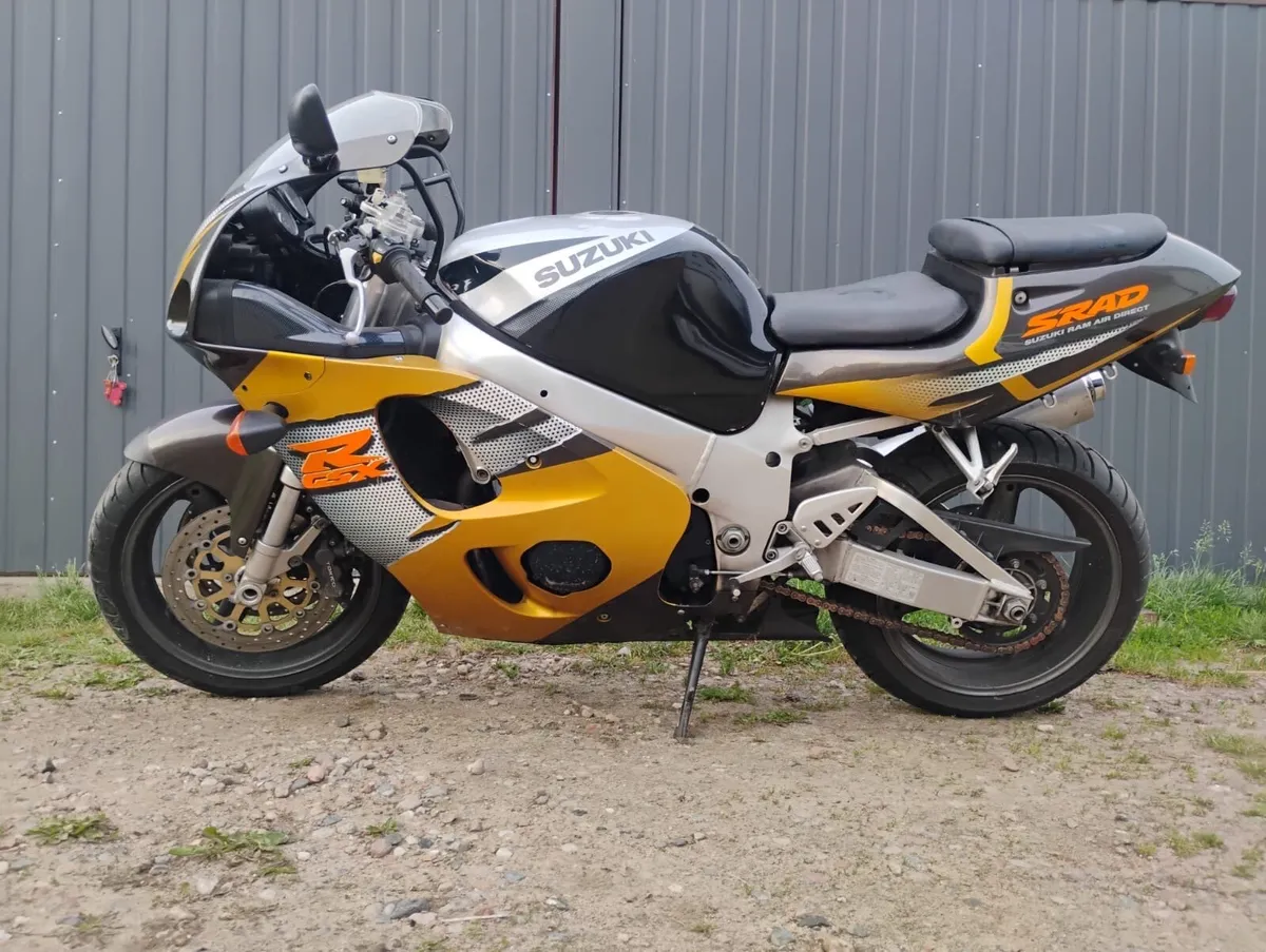 Suzuki gsxr750 Srad 19095 miles Icon - Image 4