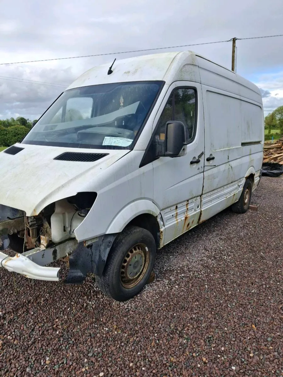 Mercedes sprinter - Image 2