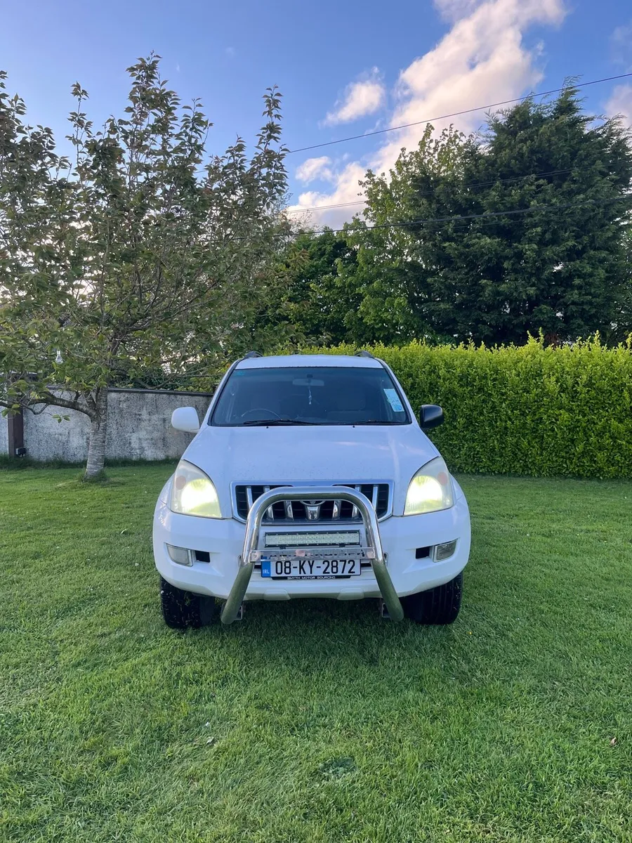 Toyota Land Cruiser - Image 4