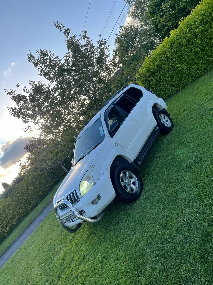 Toyota Land Cruiser - Image 1