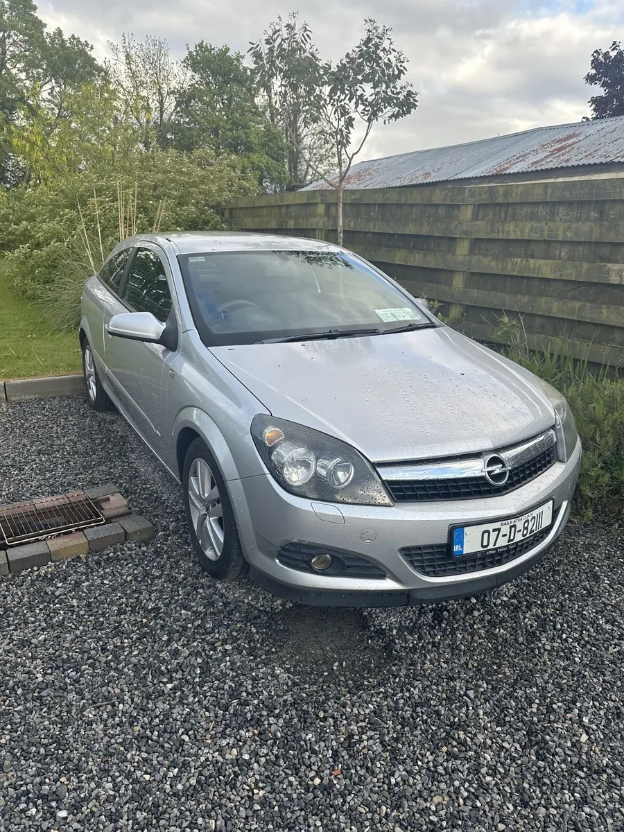 2007 Opel Astra H GTC 1.4l - Image 1
