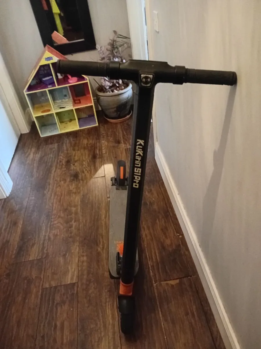 Scooter - Image 4