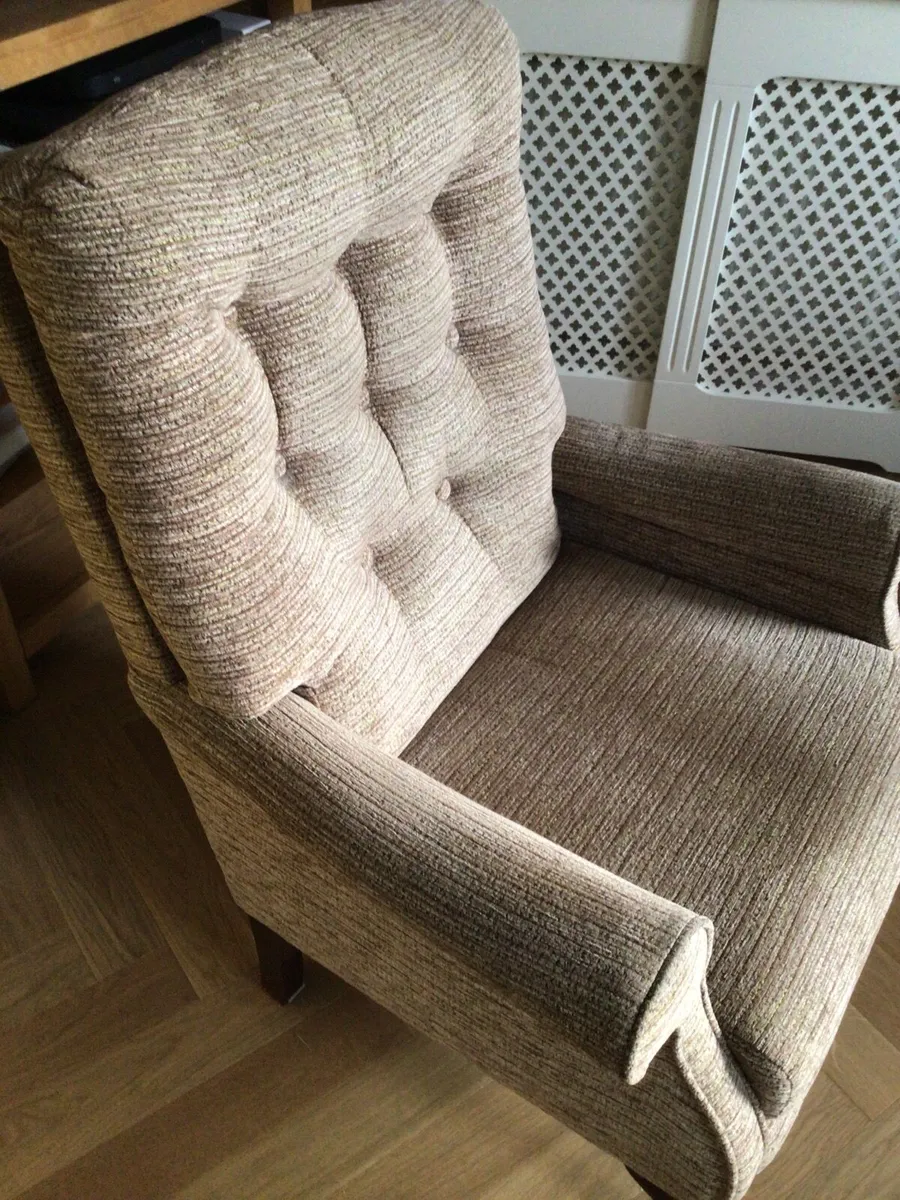 Sitting Room Chair - Image 2