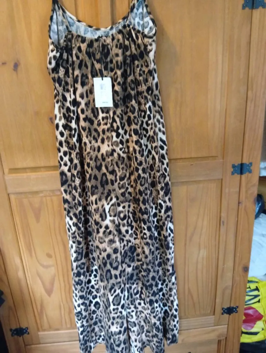 Ladies river island jumpsuit wide leg size 10 new - Image 2