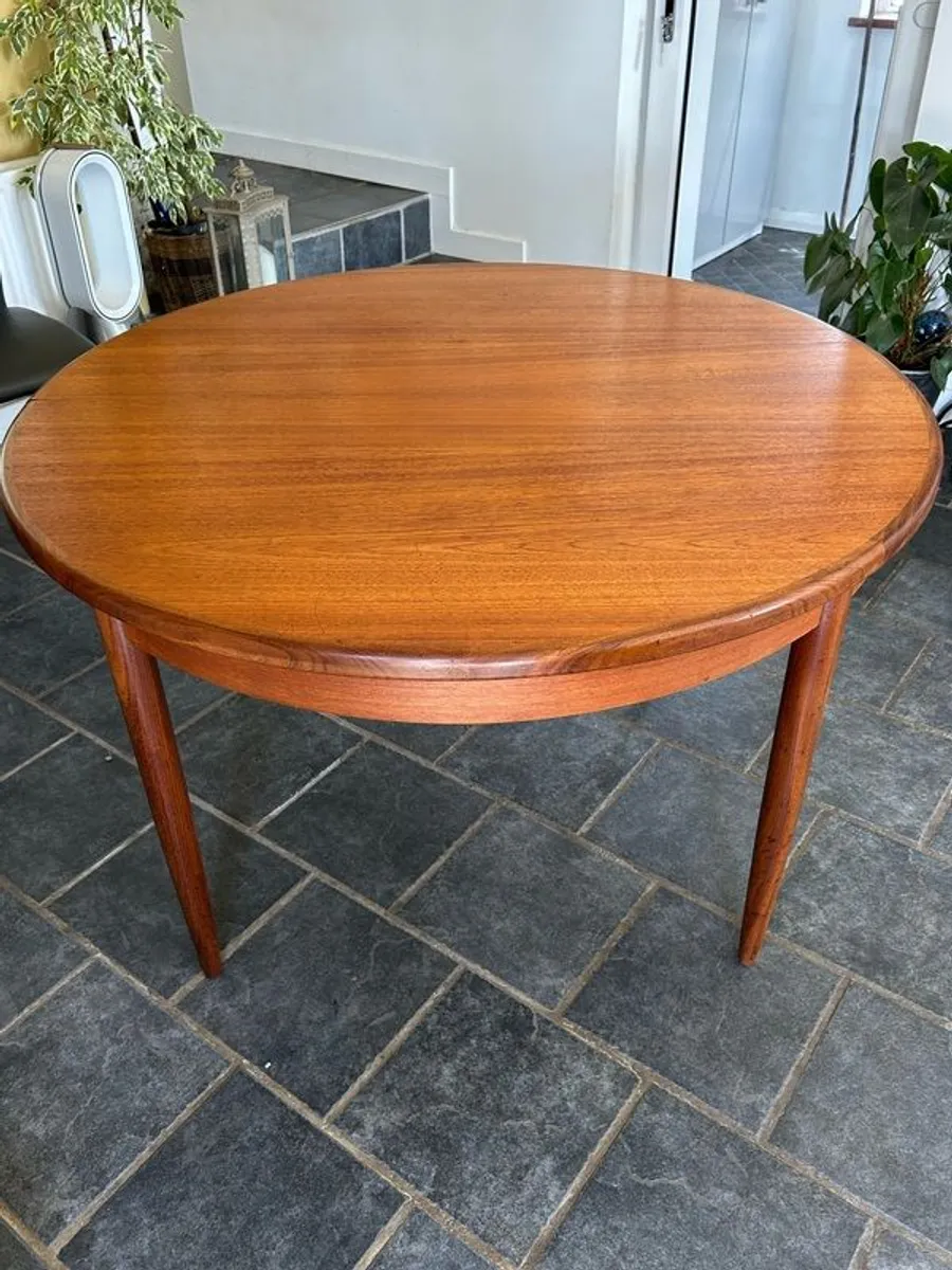 Vintage Teak GPlan Table - Image 1