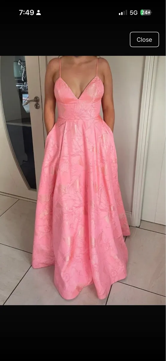 Ball gown