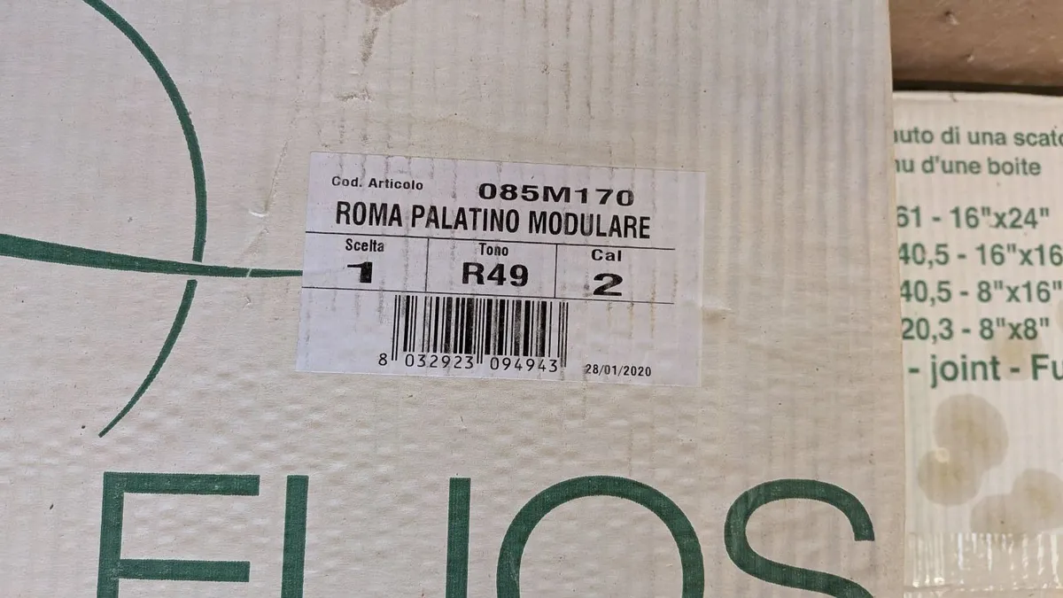 Italian Ceramic Floor  Tiles 8.2 m² - Image 2