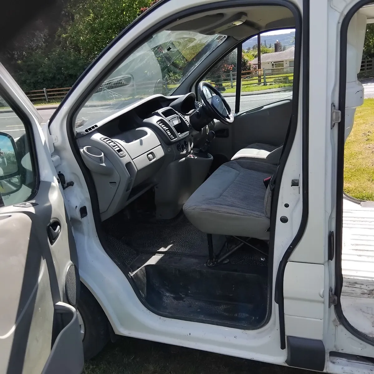 Nissan Primastar 2014 - Image 2