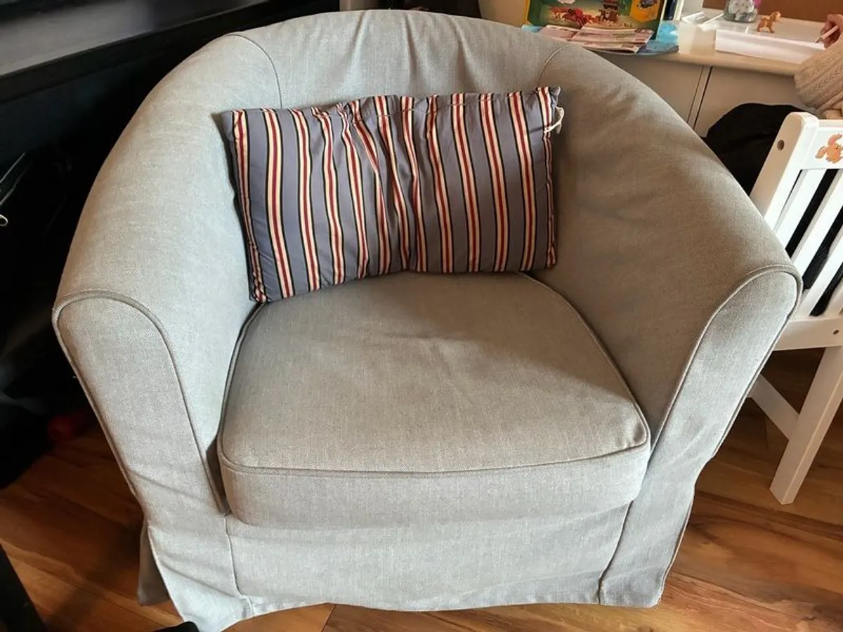 tub chair free to take away
