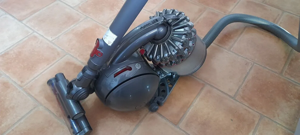 Dyson vacuum/Hoover cleaner - Image 4