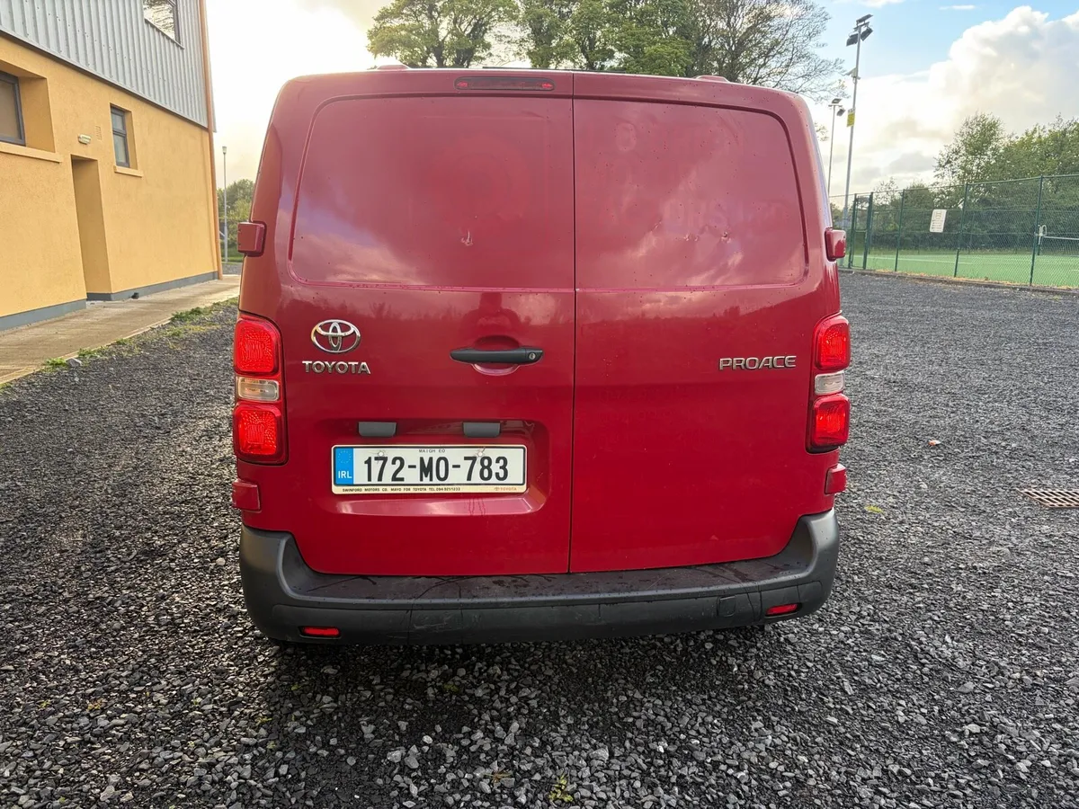 2017 Toyota Proace 1.6 Diesel , 1 owner from new - Image 4