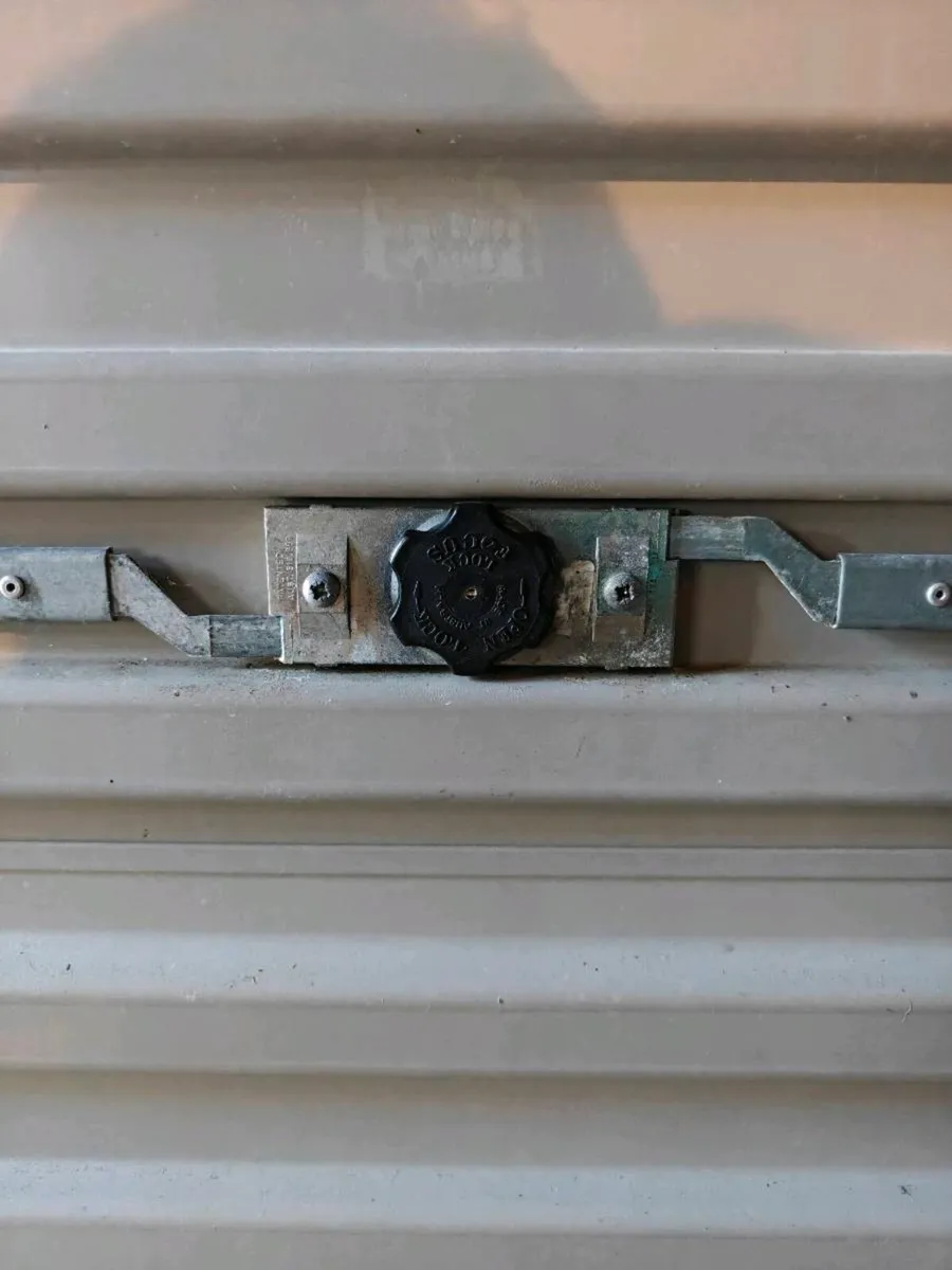 Garage Roller Door - Image 2