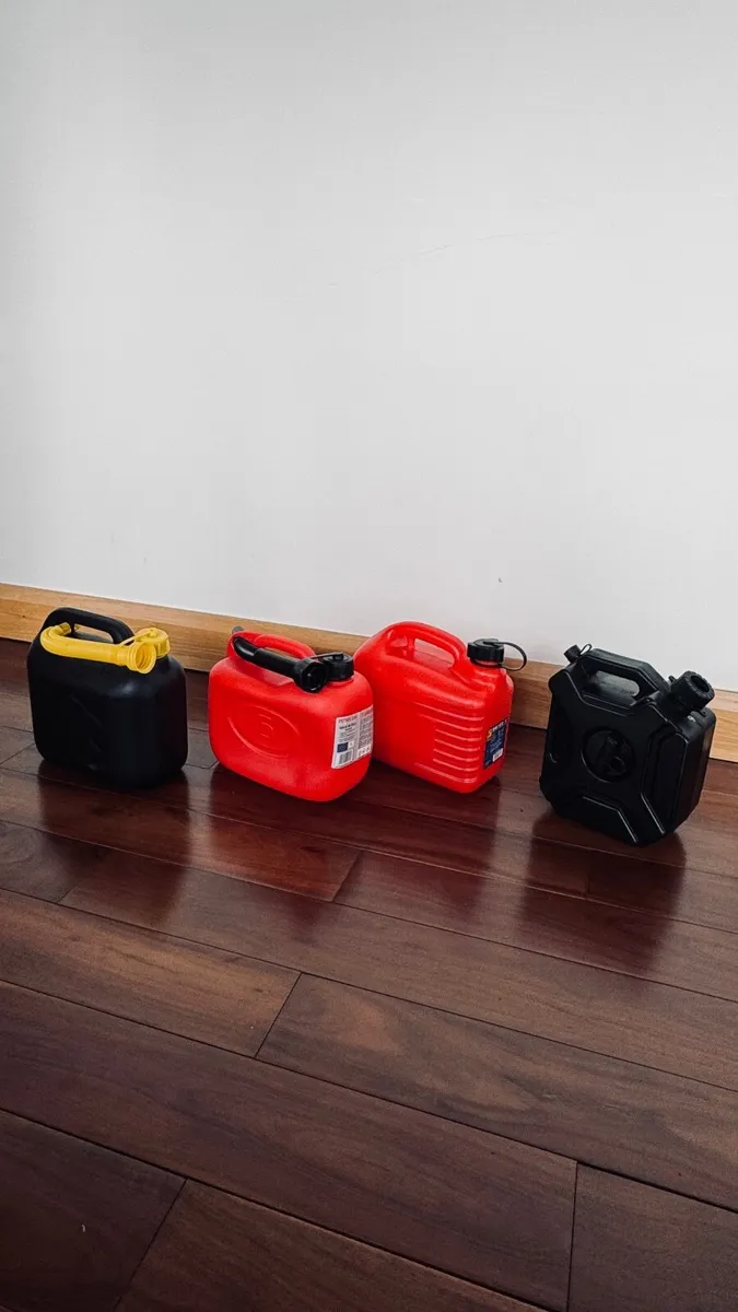 Jerry can - Image 3