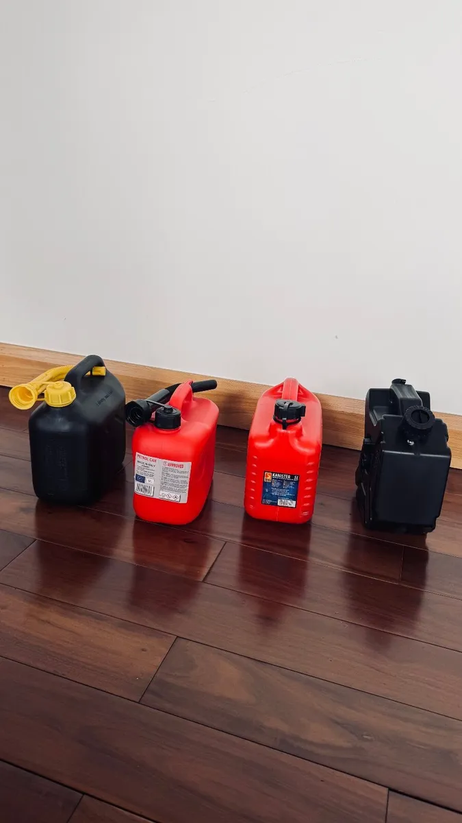 Jerry can - Image 2