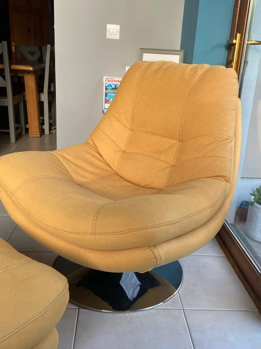 Swivel-chair and footstool - Image 4