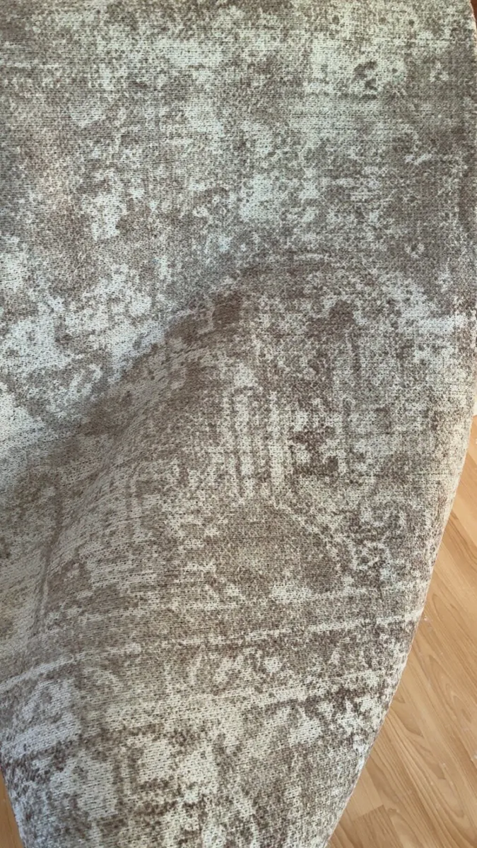 Rug - Image 2