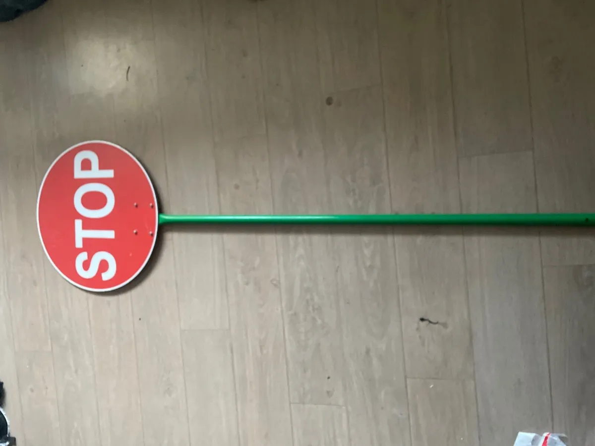 Stop and Go sign - Image 1