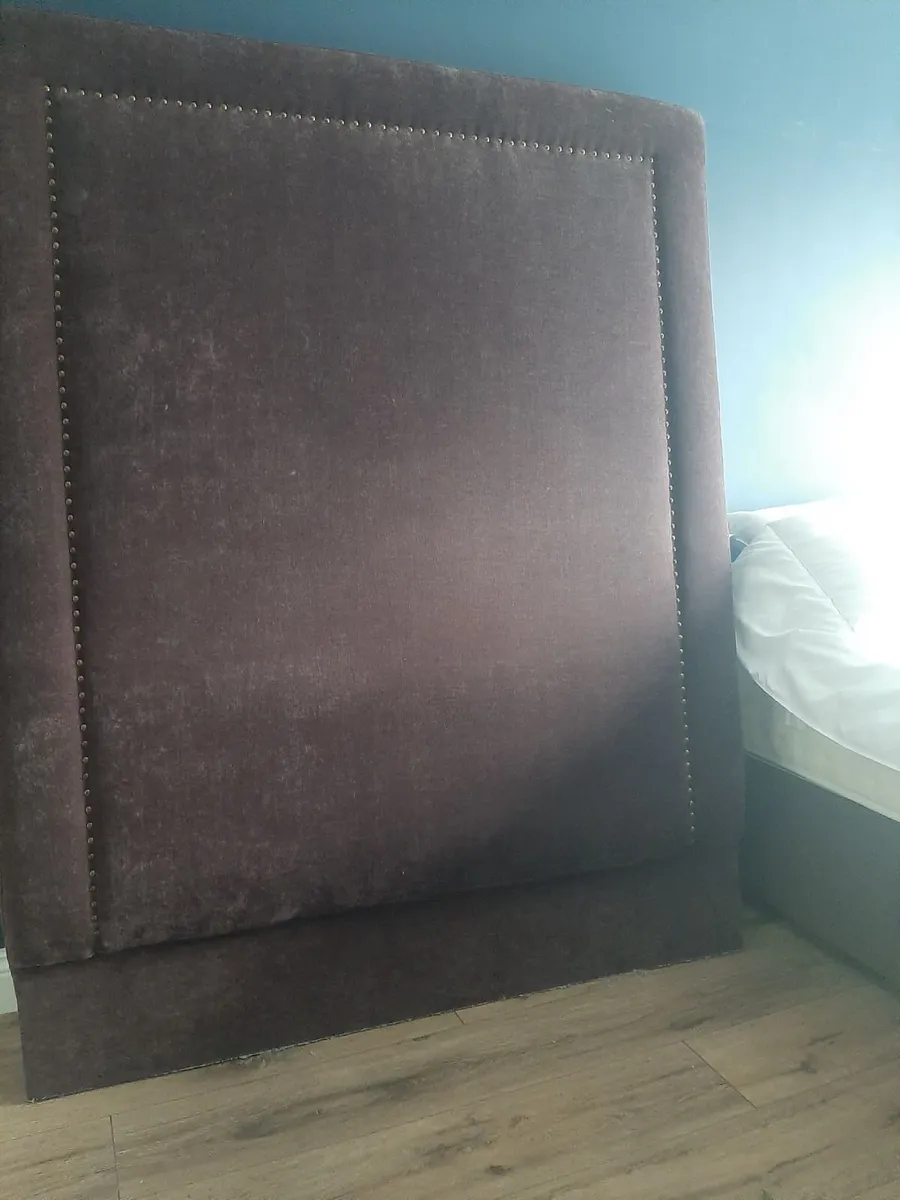 Headboard - Image 1