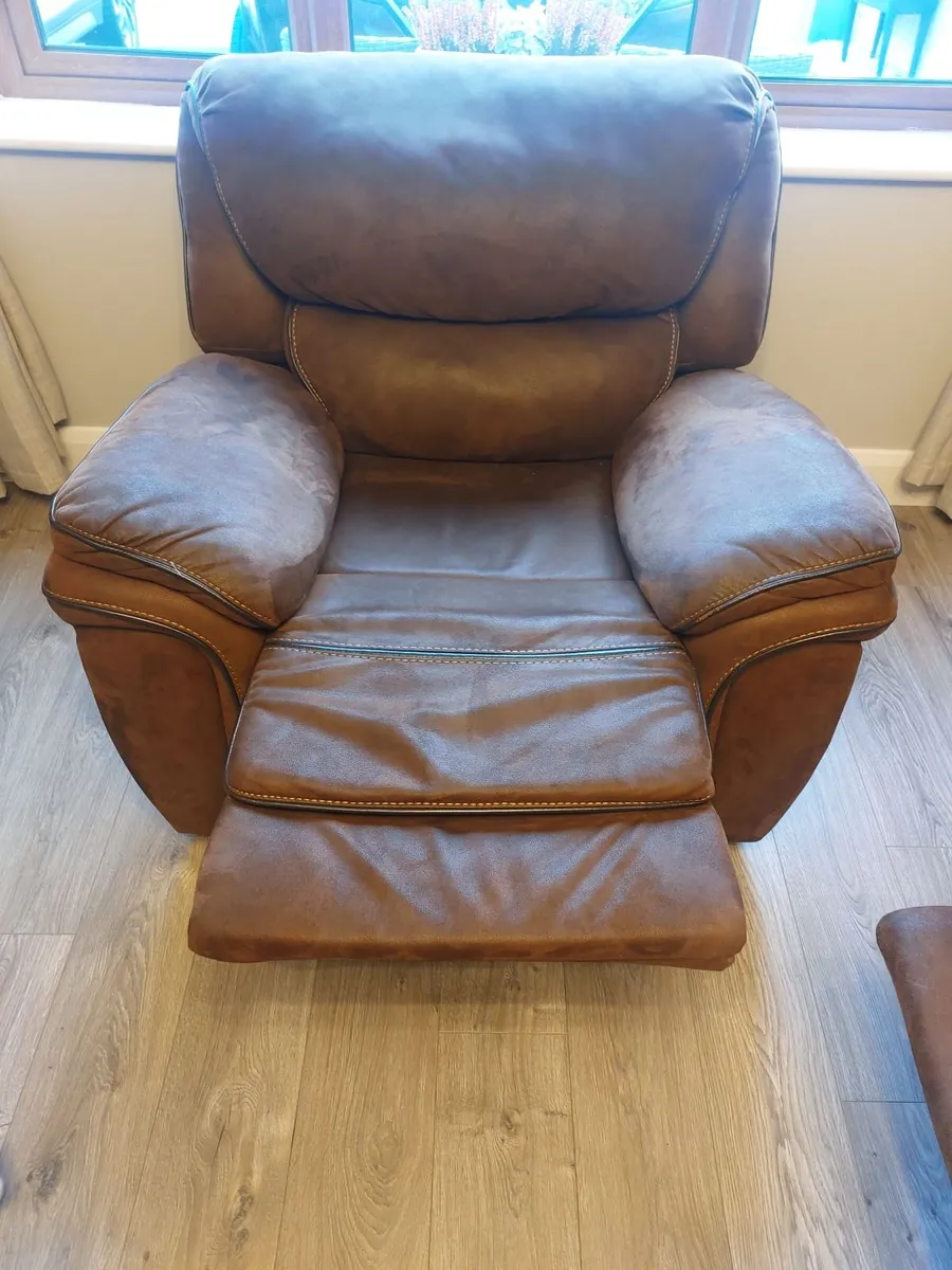 Three piece sofa, leather/faux recliner's - Image 2