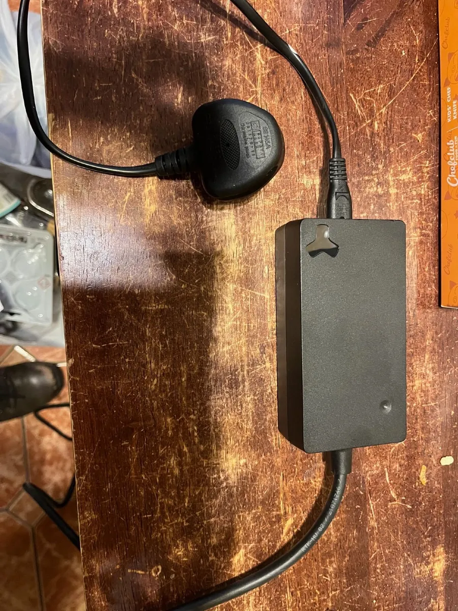 Fazua Ride 50 Evation ebike battery charger - Image 3