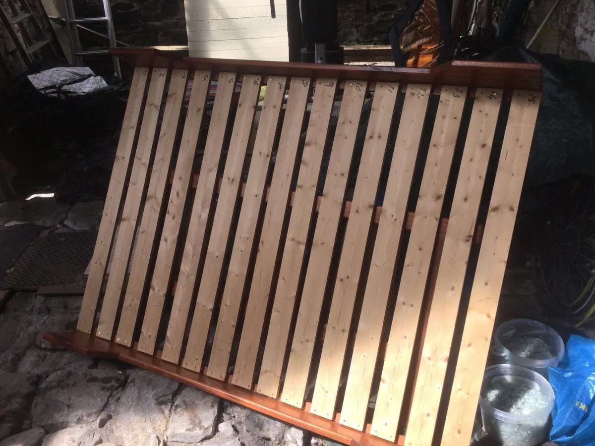 Double Bed - Image 3