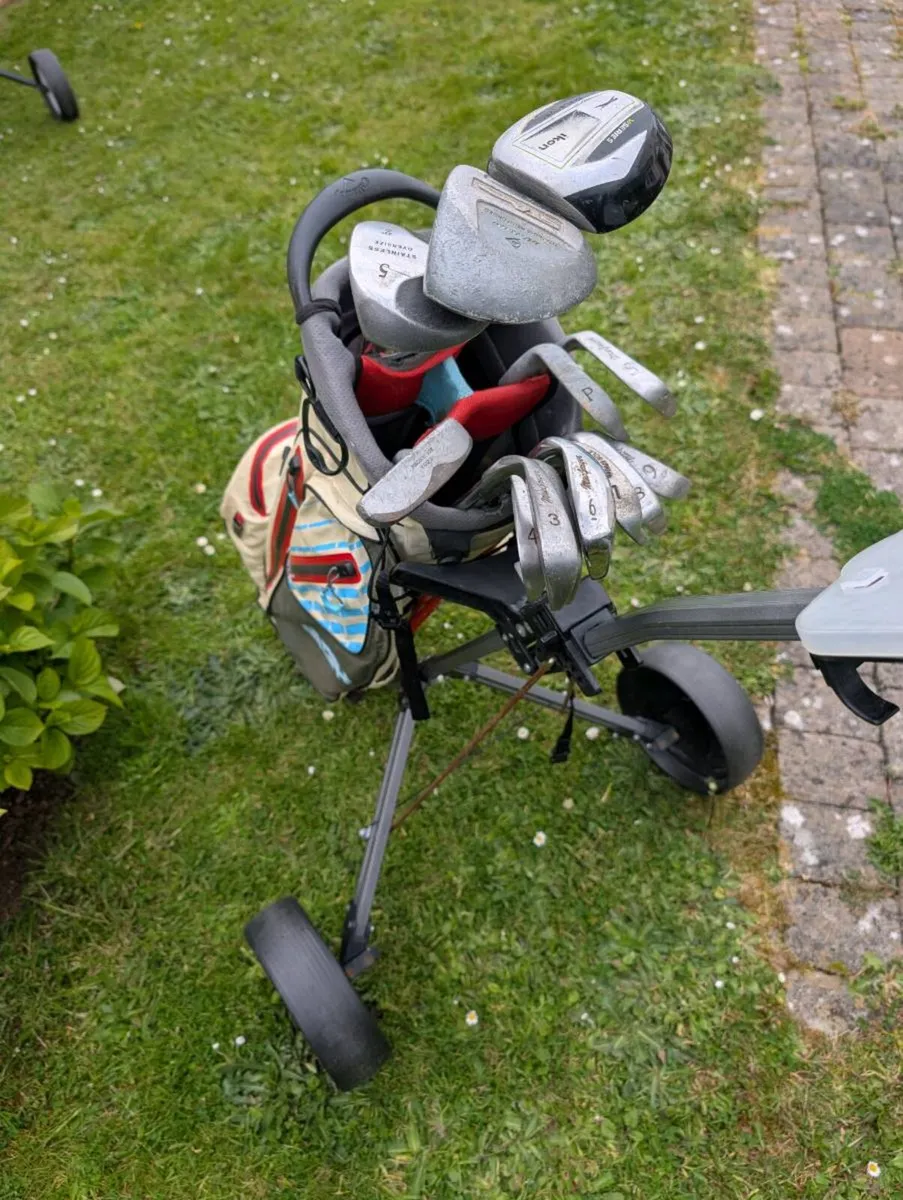 Set of adult Golf clubs to go tonight. - Image 4