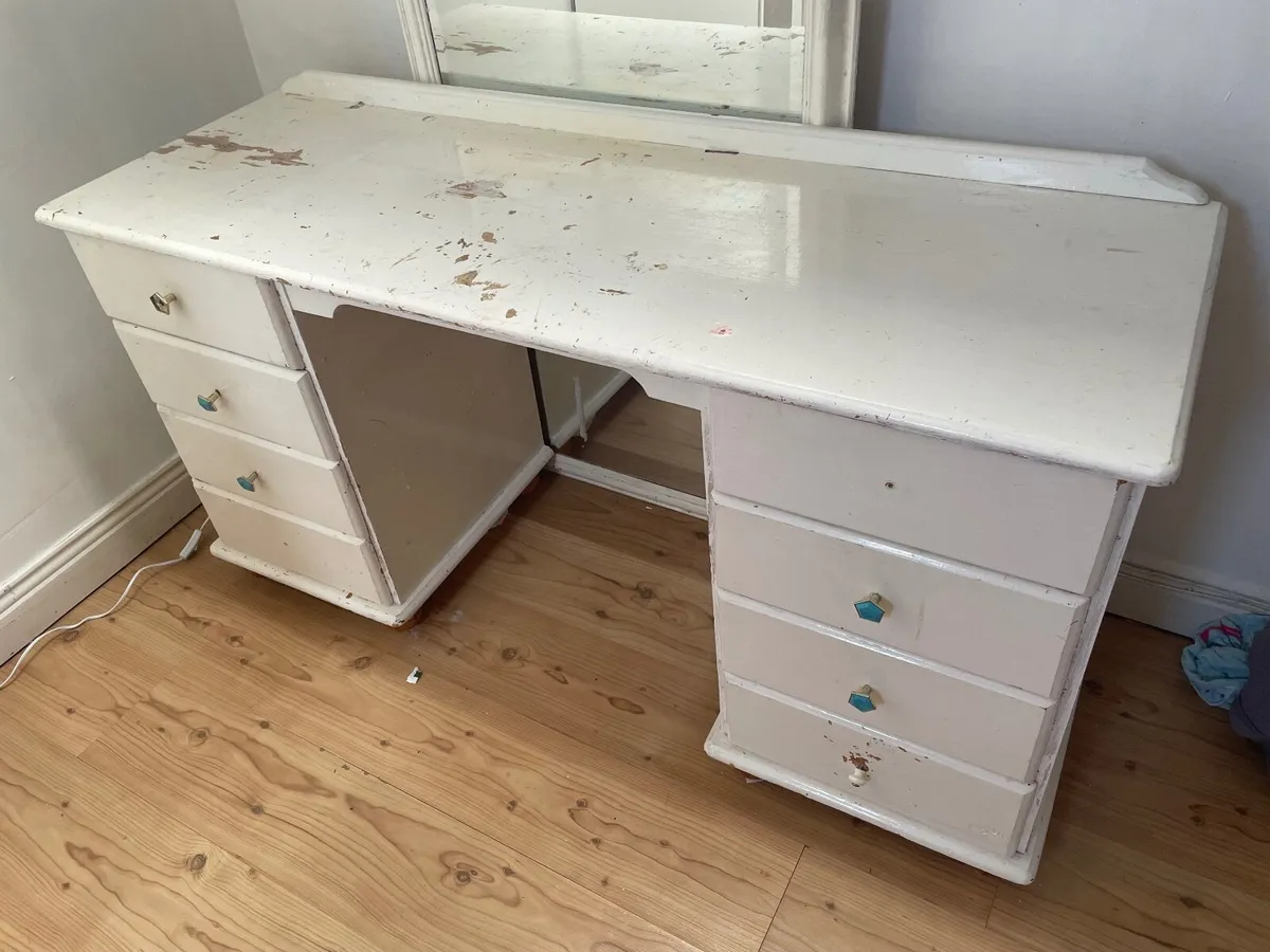 Desk