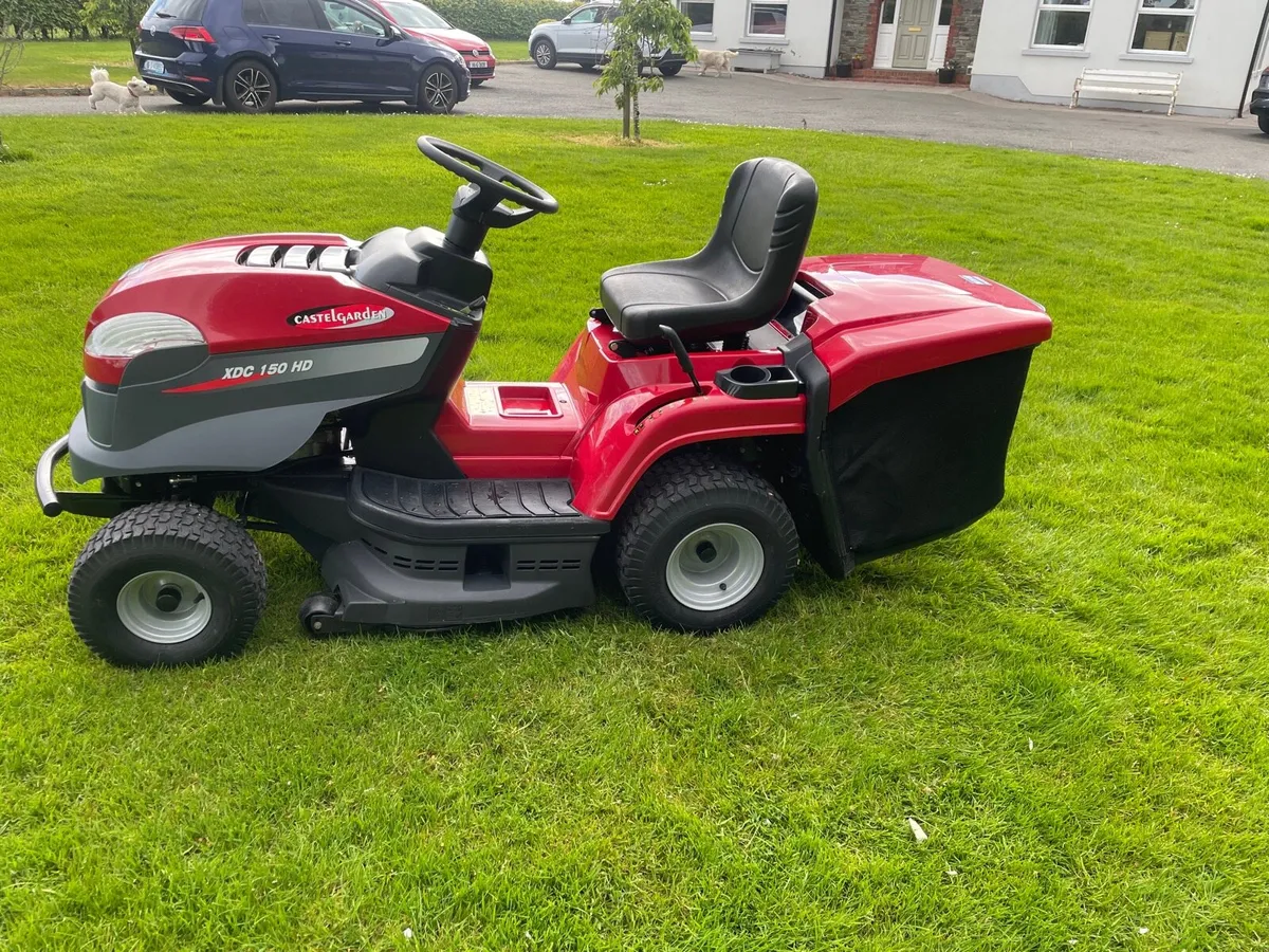 Ride on lawnmower - Image 3
