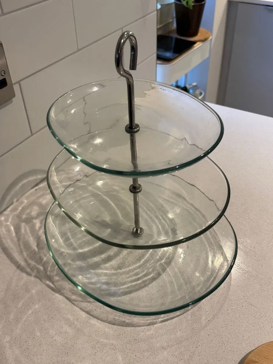 Glass Serving Stand