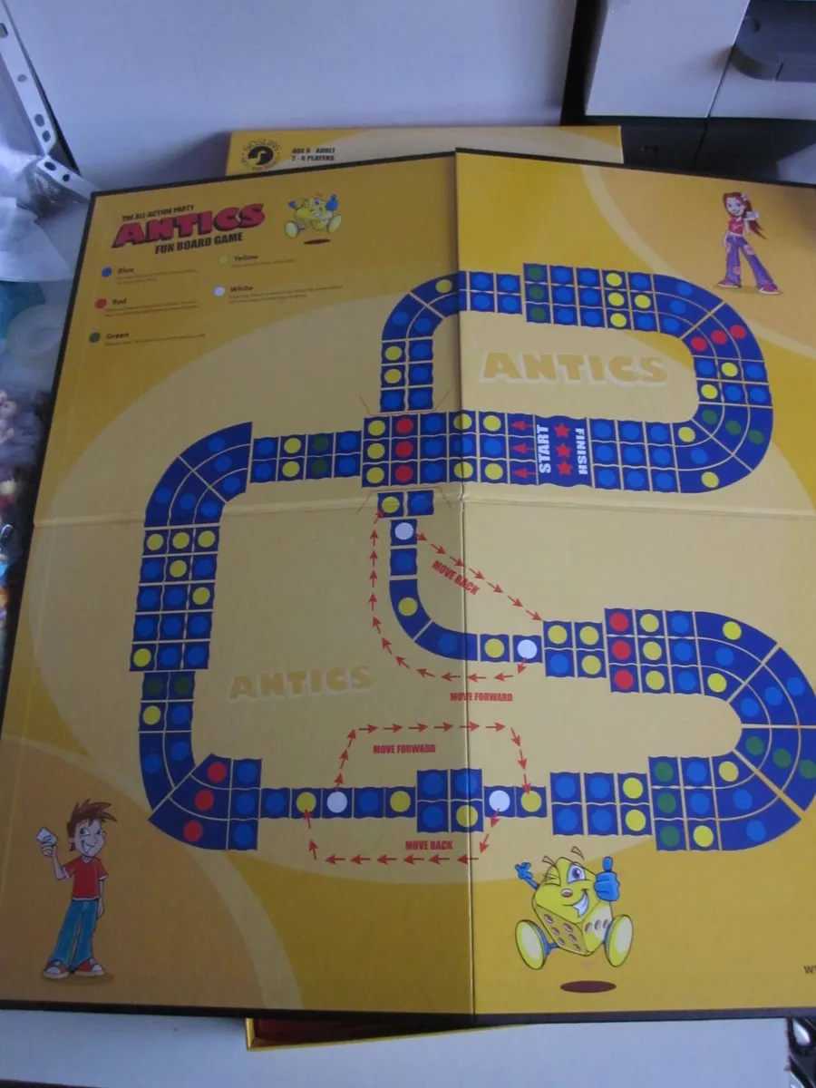 Antics Board Game - Image 4