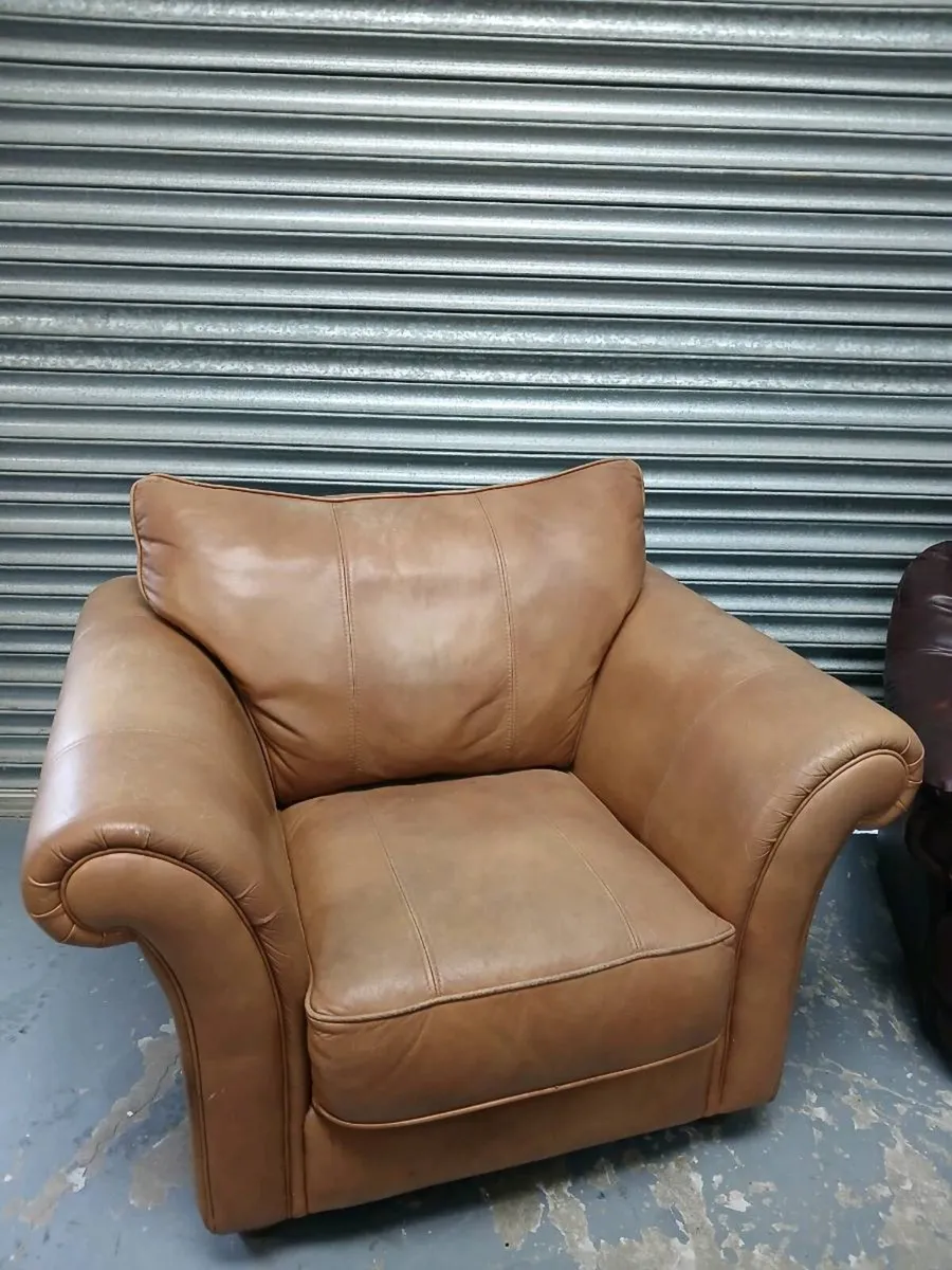 2 leather sofa armchairs - Image 2