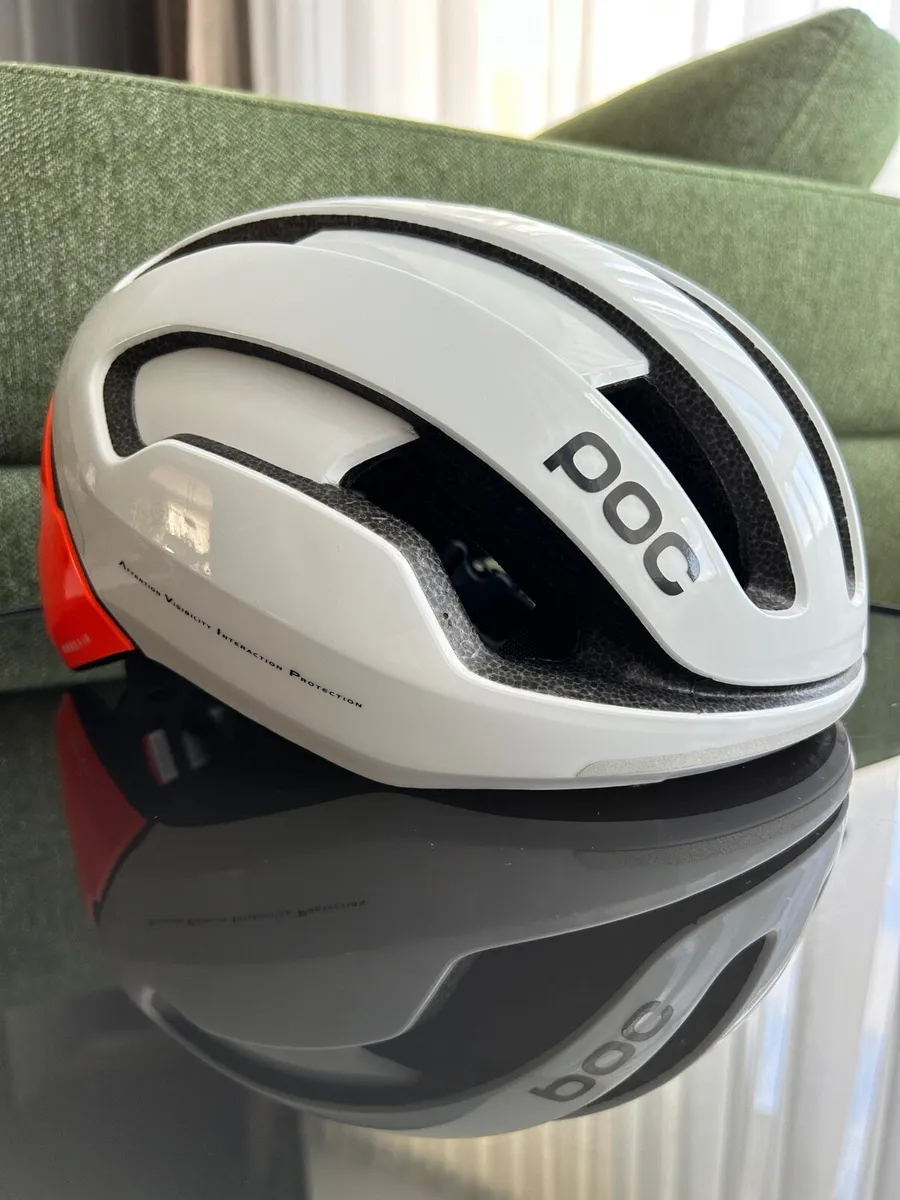 POC Omne Air Spin helmet - Image 1