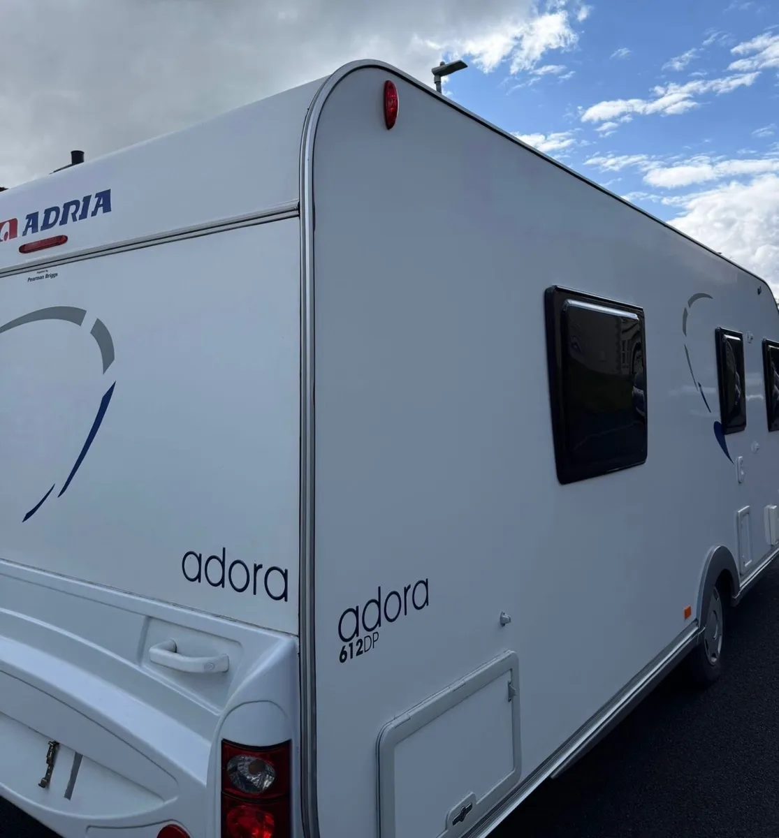 Adria adora 4 bed fixed bed - Image 4