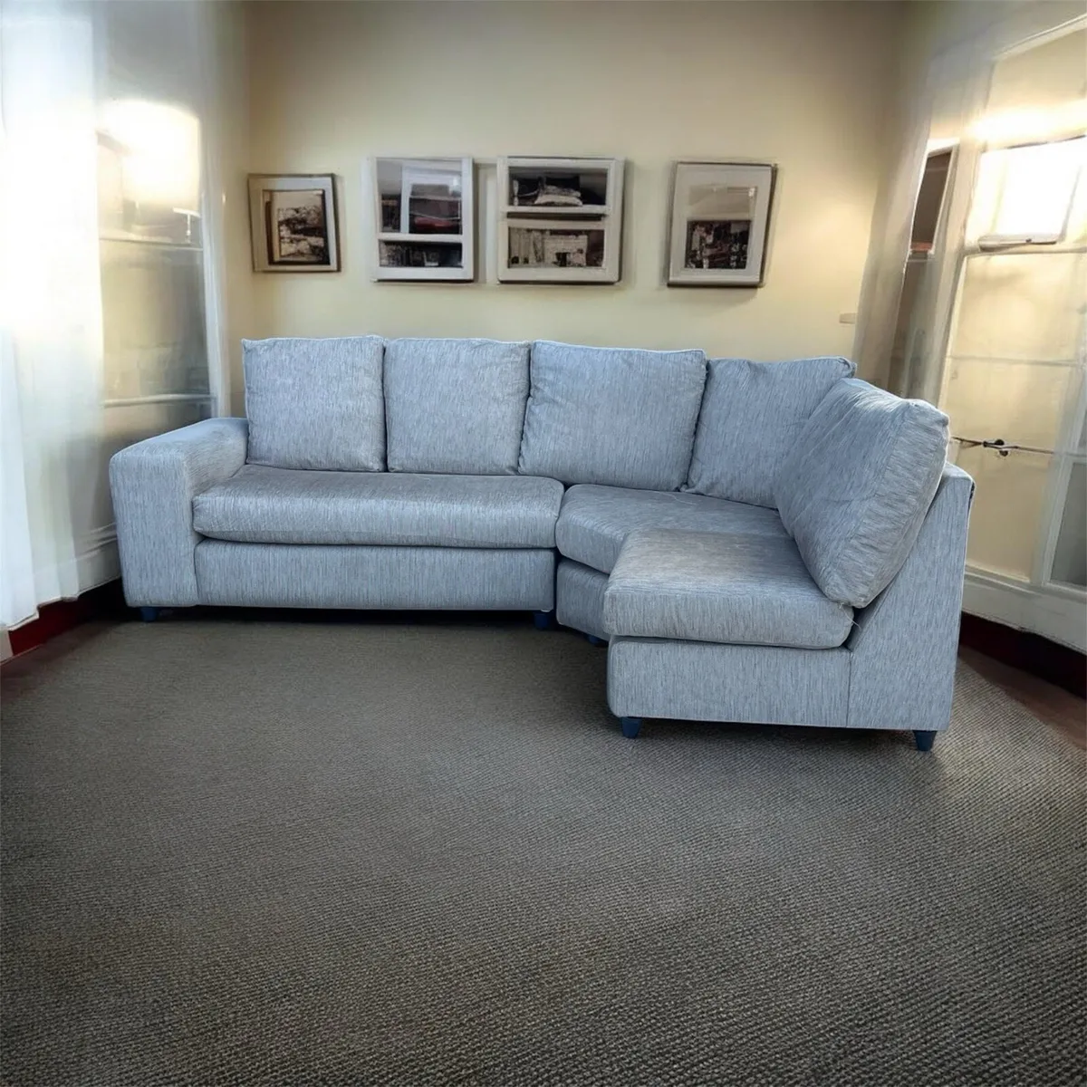 Nice Corner sofa - Image 1