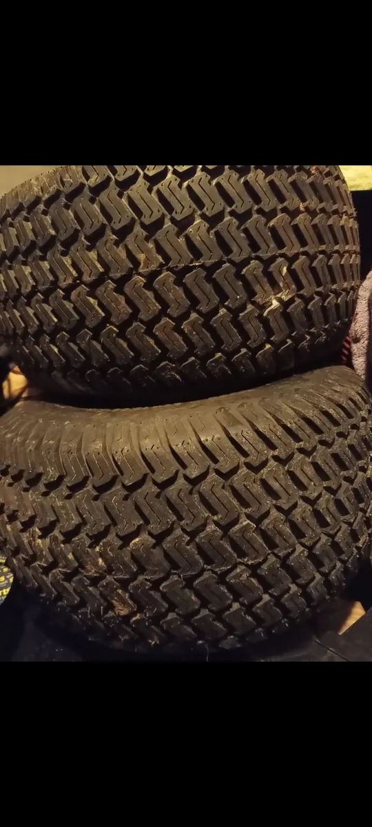 Lawnmower wheels - Image 1