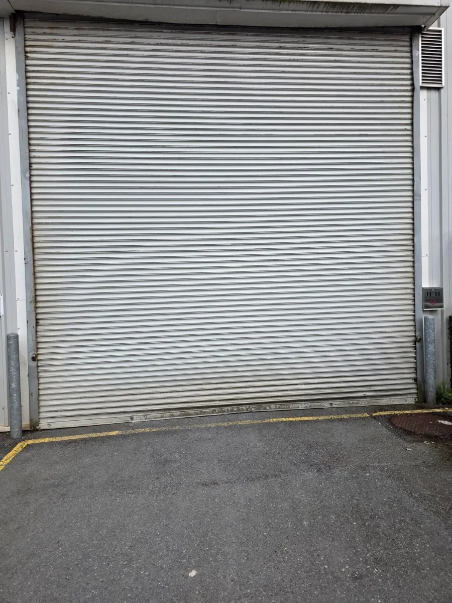 Roller Door - Image 3