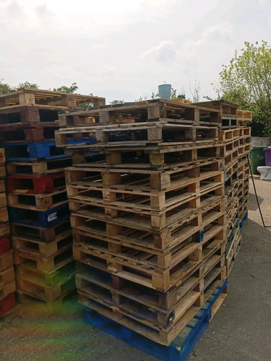 Pallets - Image 3