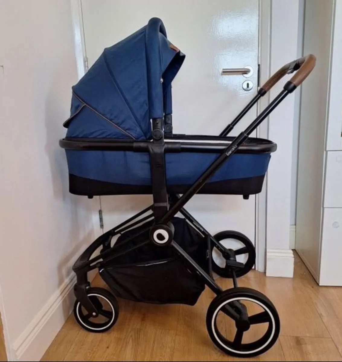 Pushchair Lionelo Mika 2in1 travel system - Image 1