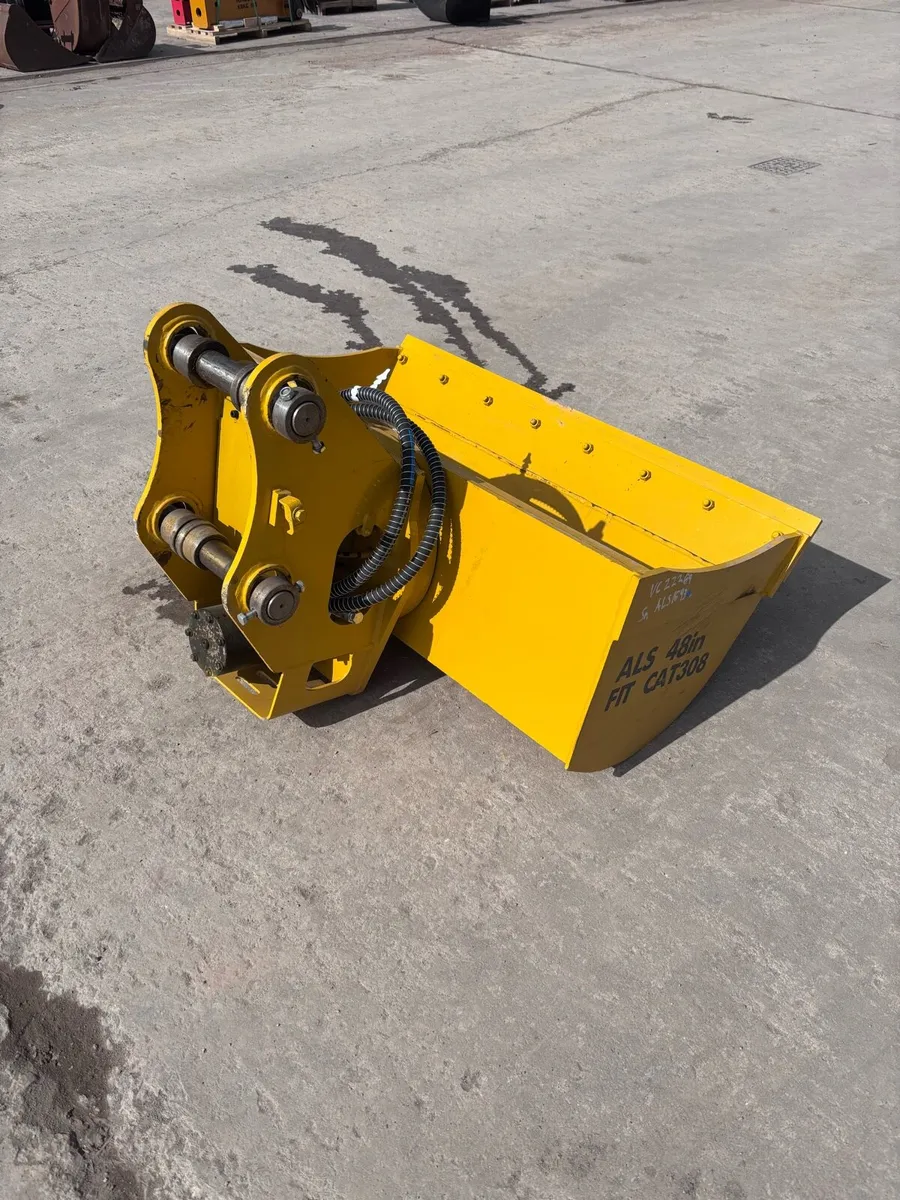 Rotating grading bucket - Image 2