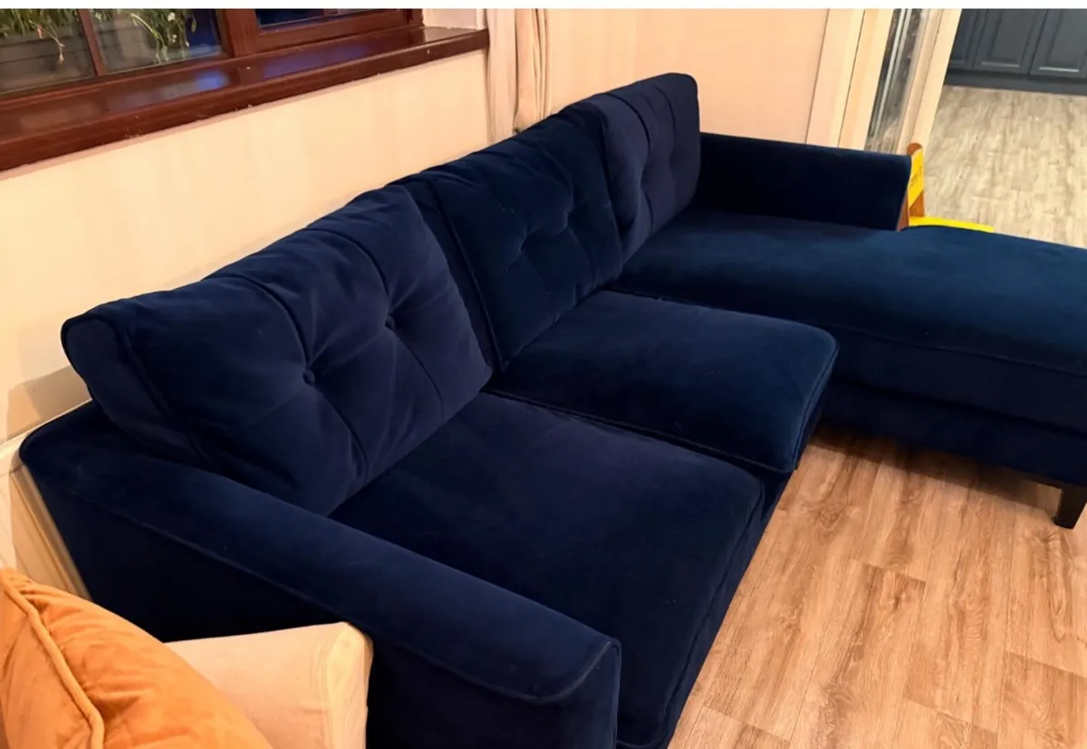 Sofa - Image 3