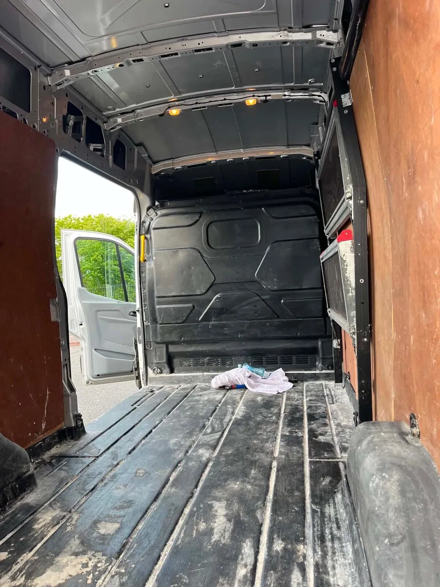 Ford transit - Image 4