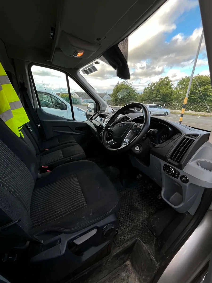 Ford transit - Image 3