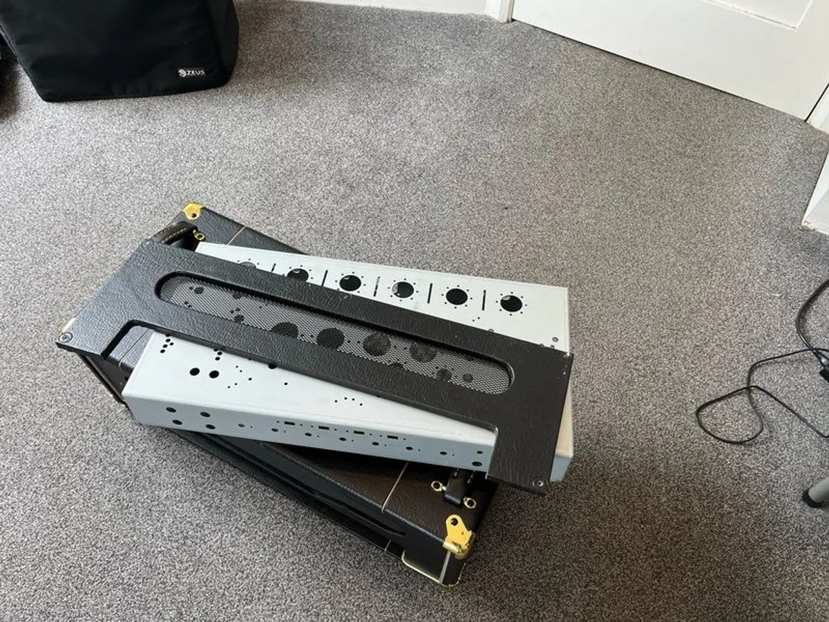 Valve amp cabinet and chassis - Image 3
