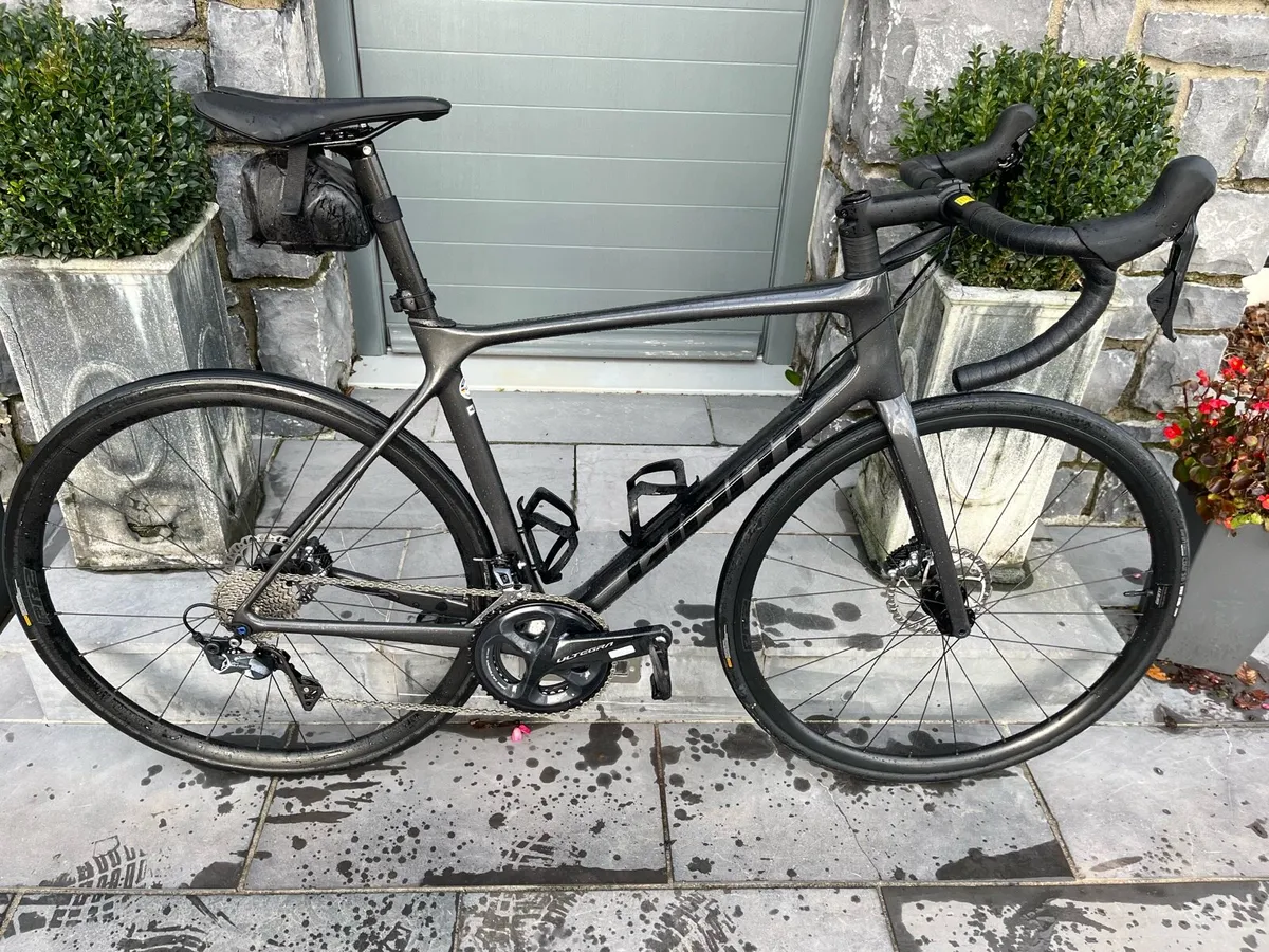 Giant TCR Advance 1 TCR- ultegra size M/L - Image 1