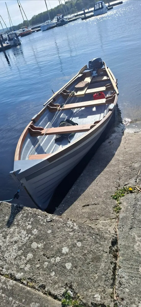 17 foot sheelin boat and trailer - Image 1