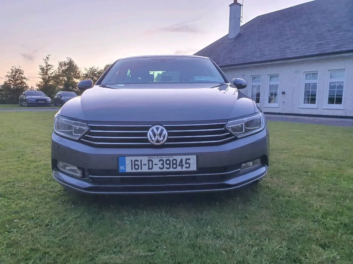 VW PASSAT HI-LINE 120 BHP 1.6 SIXSPEED 2016 - Image 2