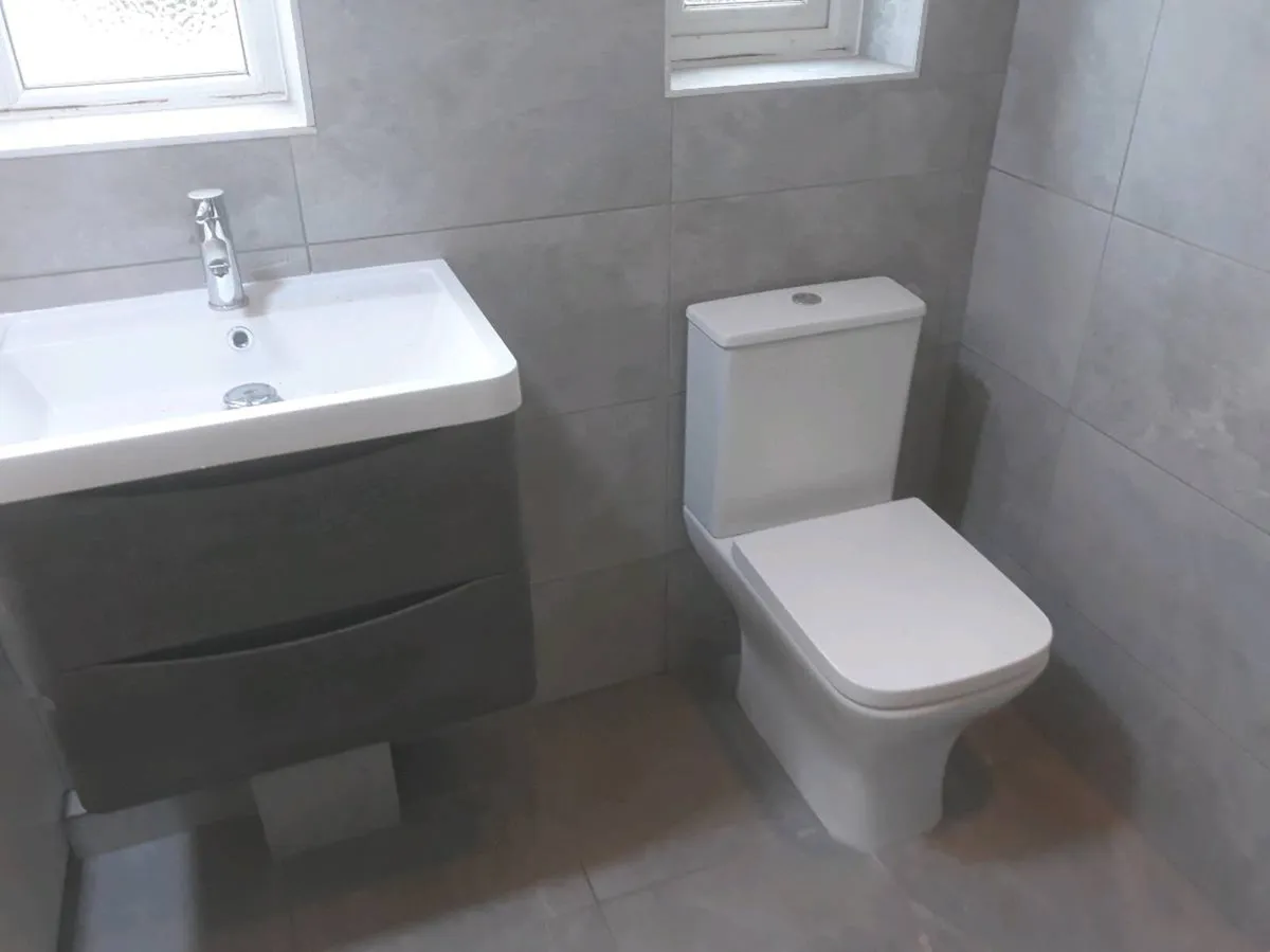 Tiler available - Image 3