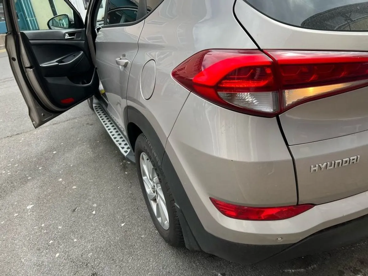 cars - Image 1